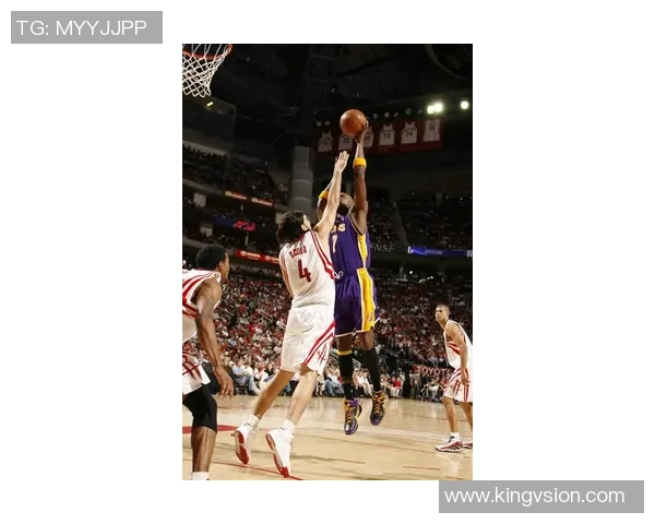 湖人对决快船精彩录像回顾分析全场亮点与关键时刻一网打尽